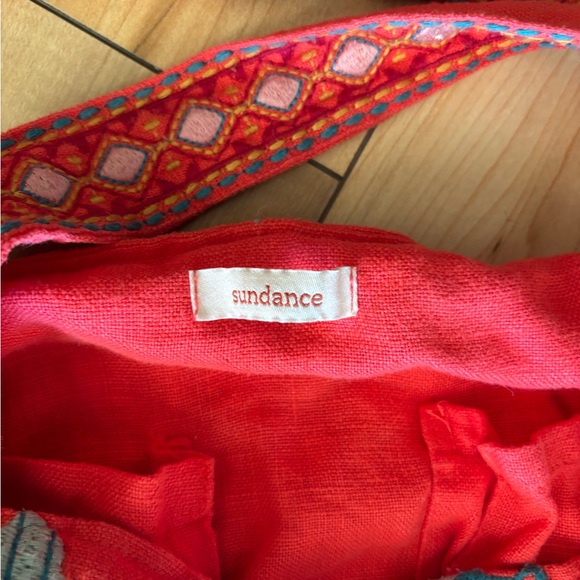 SUNDANCE 100% Linen Floral Embroidered Red Shoulder Bag - Picture 3 of 5
